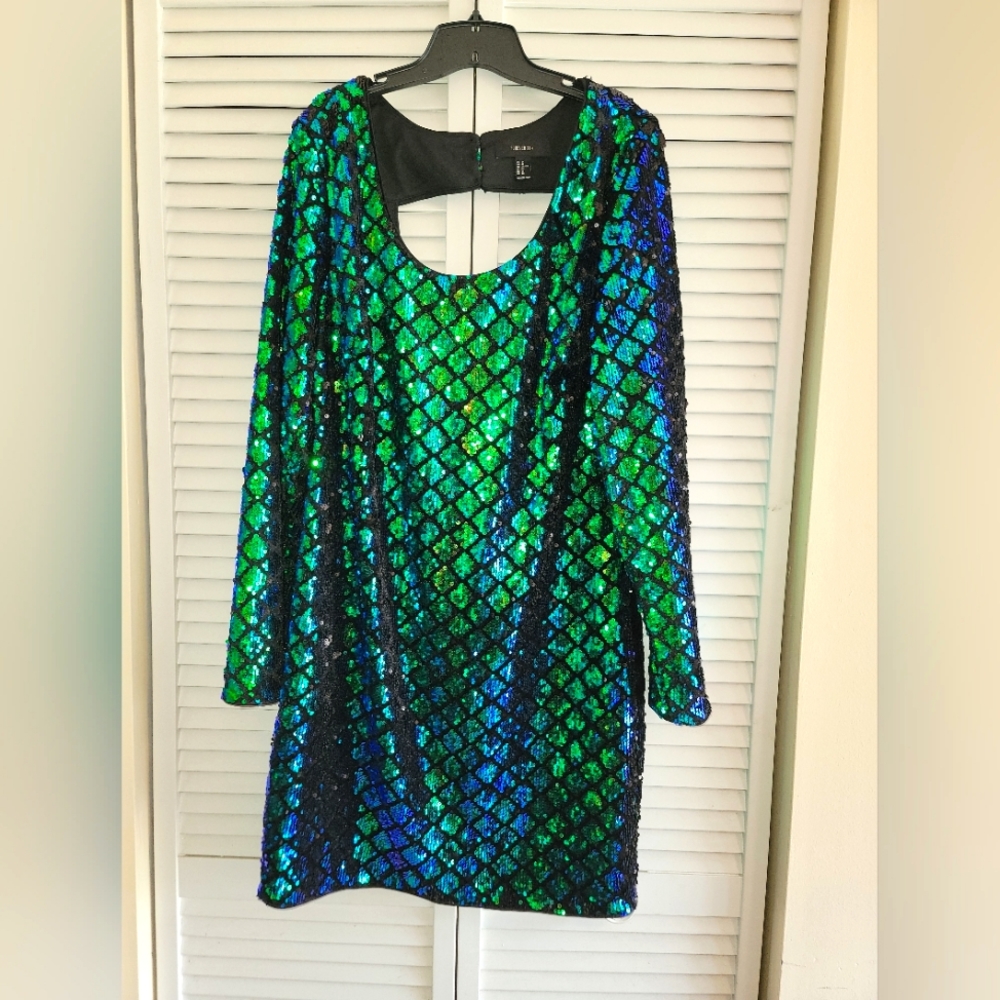 Forever 21 Plus Size CutOut Sequin Mini Dress